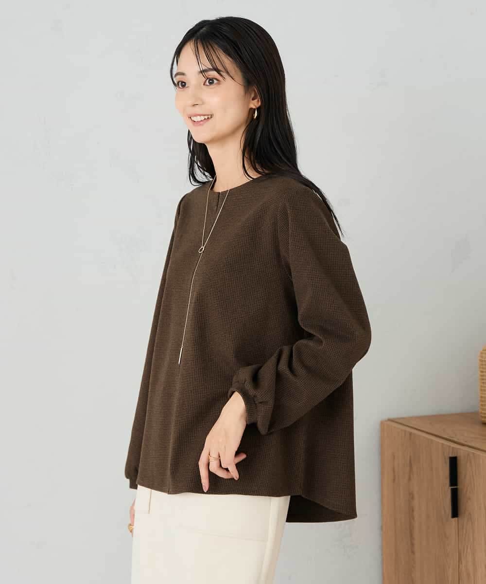 K2KBD45044 a.v.v(アー・ヴェ・ヴェ) 千鳥ジャガードトップス ブラウン