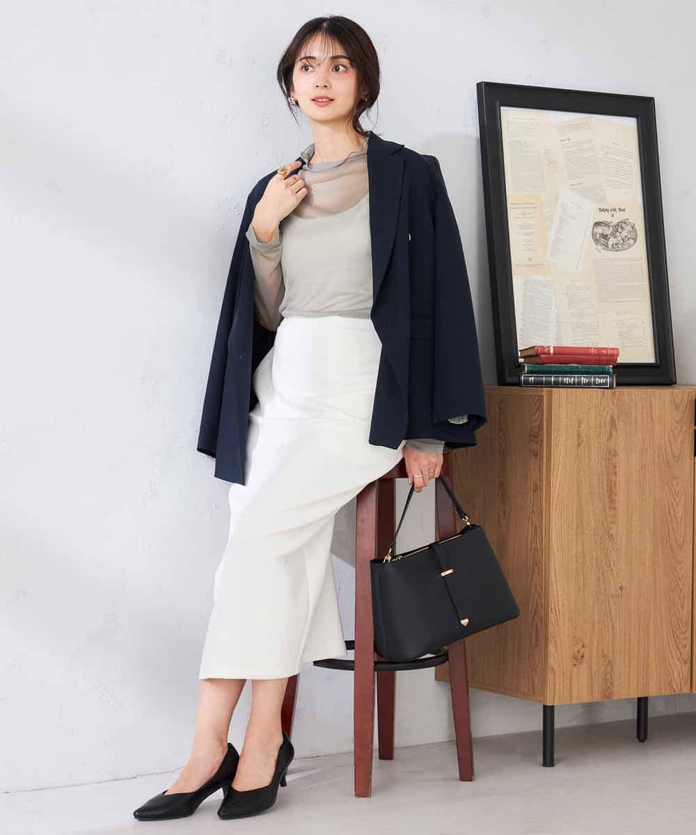 K2KED07029 a.v.v(アー・ヴェ・ヴェ) シャイニーシアーハイネックカットソー アイボリー