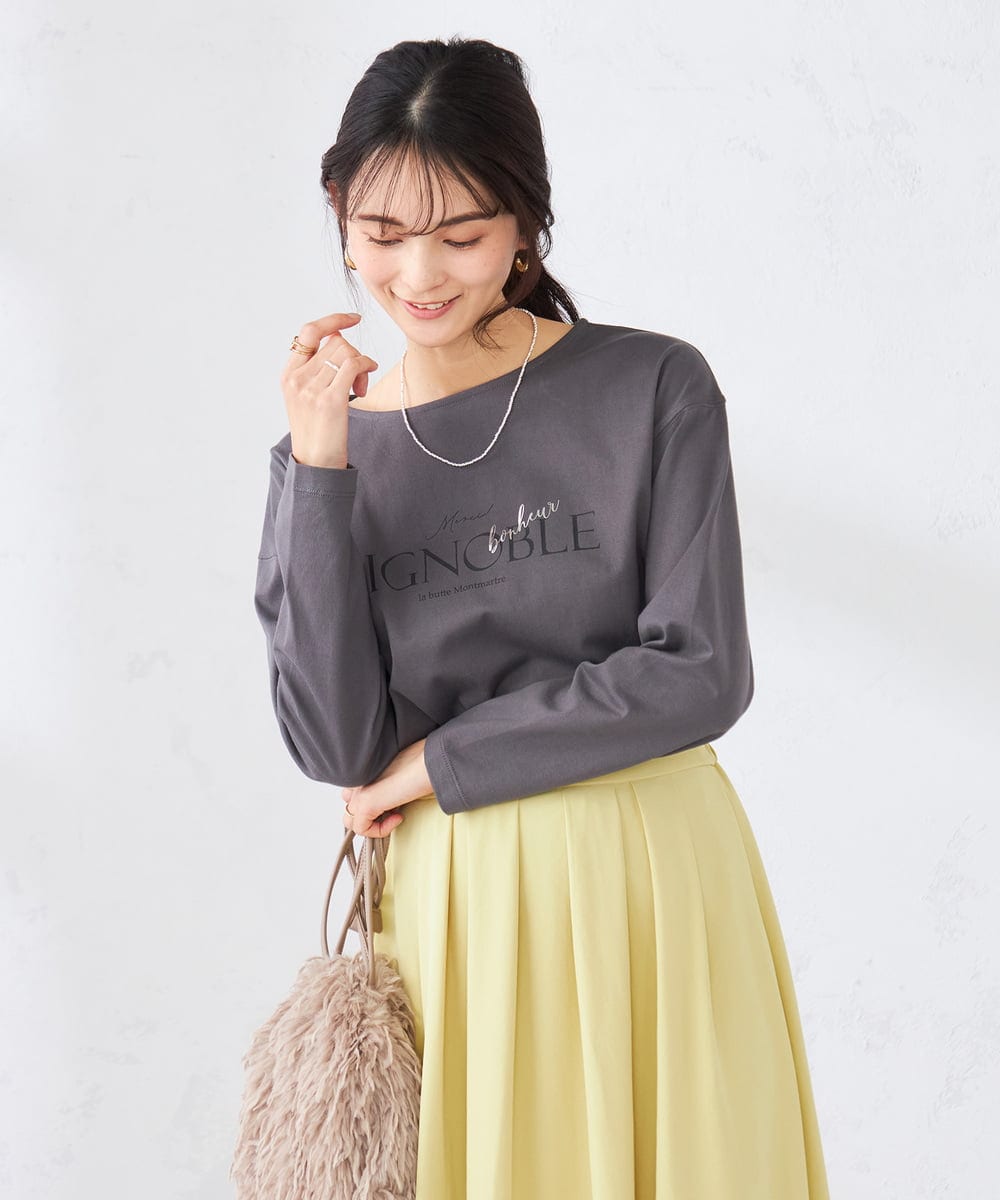 K2KED15034 a.v.v(アー・ヴェ・ヴェ) 【コットン100%】ロゴアソートロンT ダークグレー（箔プリント）