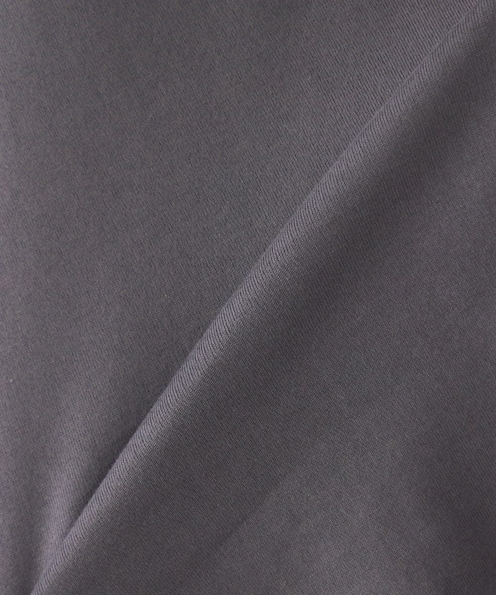 K2KED15034 a.v.v(アー・ヴェ・ヴェ) 【コットン100%】ロゴアソートロンT ダークグレー（箔プリント）