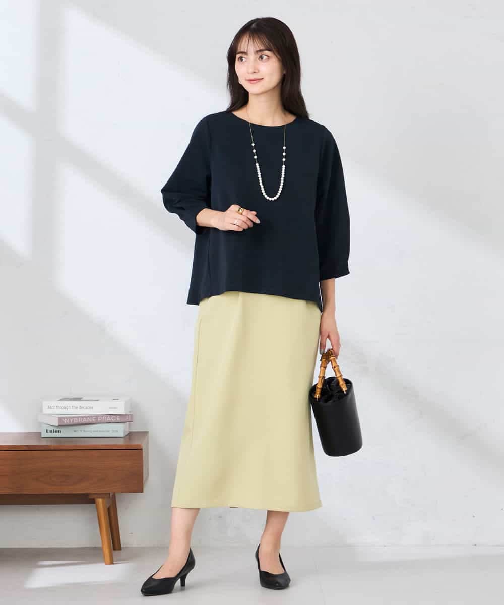 K2KFD18044 a.v.v(アー・ヴェ・ヴェ) 光沢リップル七分袖カットソー ライトブルー