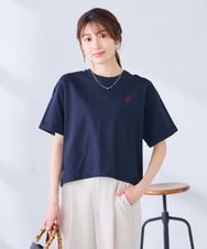 K2KGD25024 a.v.v(アー・ヴェ・ヴェ) 大人のクロップド刺繍Tシャツ【UVカット・接触冷感】 ネイビー