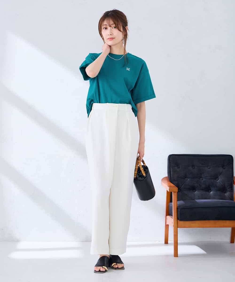 K2KGD25024 a.v.v(アー・ヴェ・ヴェ) 大人のクロップド刺繍Tシャツ【UVカット・接触冷感】 ライトイエロー
