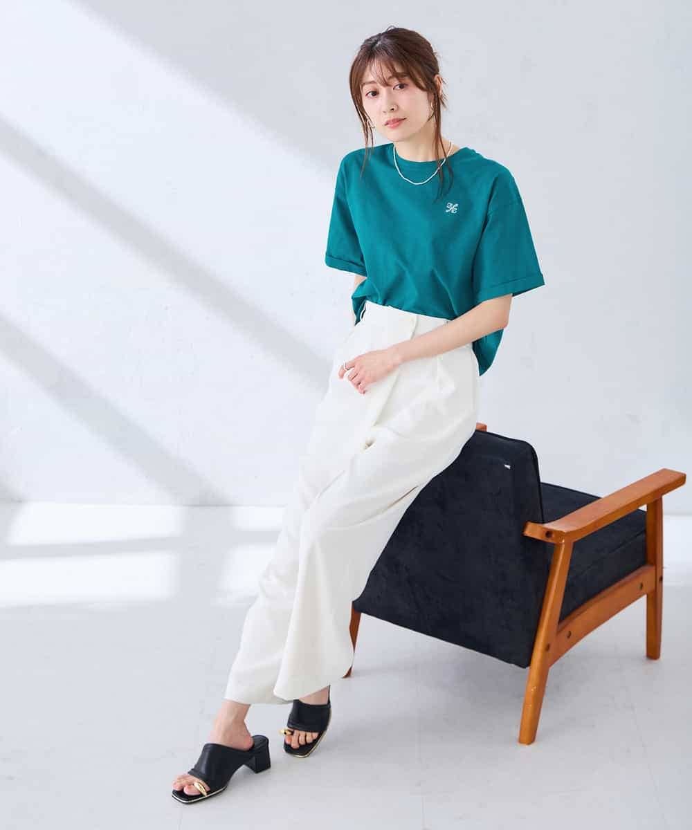 K2KGD25024 a.v.v(アー・ヴェ・ヴェ) 大人のクロップド刺繍Tシャツ【UVカット・接触冷感】 ライトイエロー