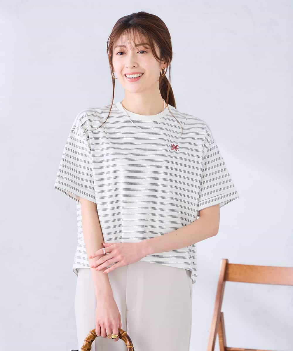 K2KGD25024 a.v.v(アー・ヴェ・ヴェ) 大人のクロップド刺繍Tシャツ【UVカット・接触冷感】 ライトイエロー