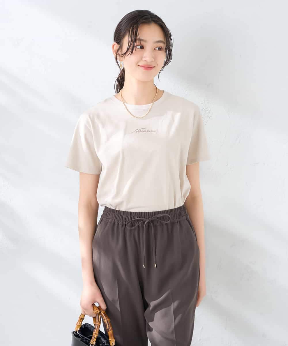 K2KGD28029 a.v.v(アー・ヴェ・ヴェ) 【UVカット/接触冷感】コンパクトロゴTシャツ グレージュ