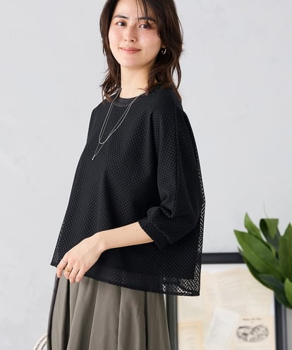 K2KGD31044 a.v.v 【雑誌InRed(宝島社)5月号掲載】幾何レースドルマンカットソー