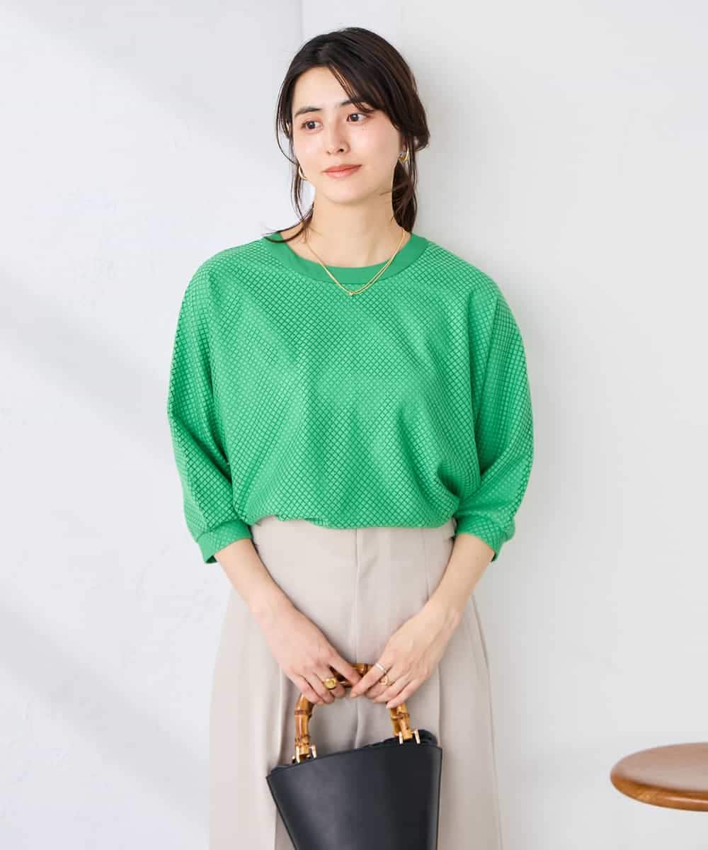 K2KGD31044 a.v.v(アー・ヴェ・ヴェ) 幾何レースドルマンカットソー グリーン