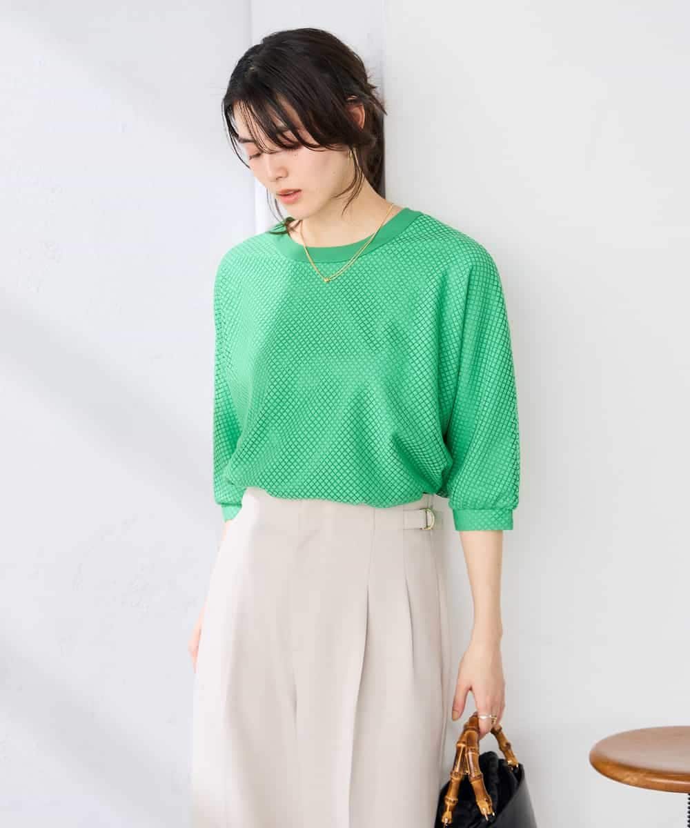 K2KGD31044 a.v.v(アー・ヴェ・ヴェ) 幾何レースドルマンカットソー グリーン