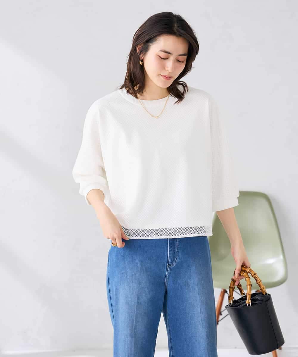 K2KGD31044 a.v.v(アー・ヴェ・ヴェ) 幾何レースドルマンカットソー グリーン