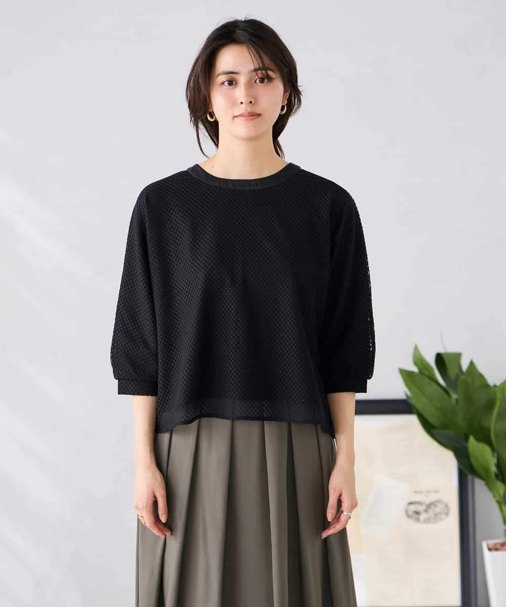 K2KGD31044 a.v.v(アー・ヴェ・ヴェ) 幾何レースドルマンカットソー グリーン