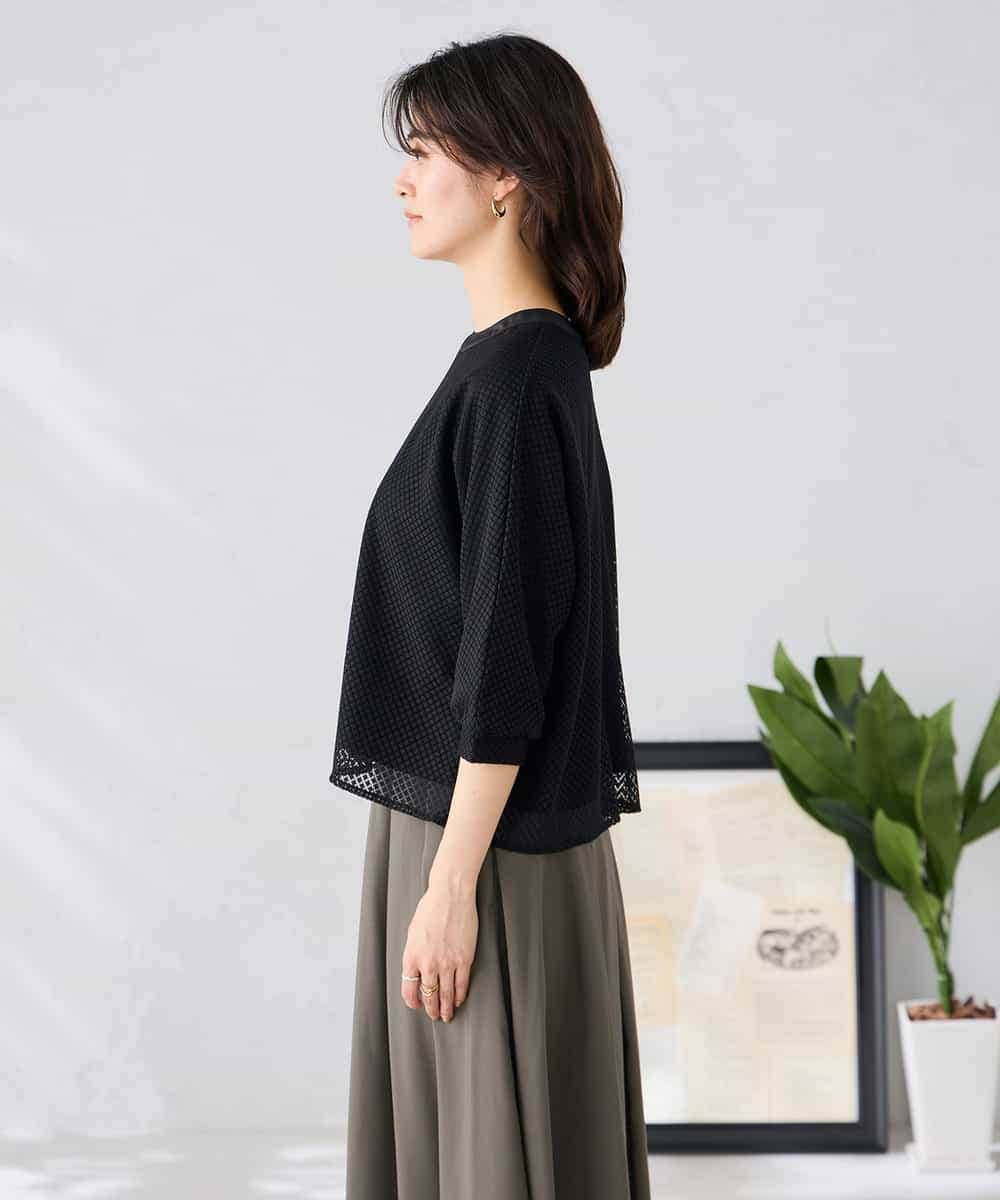 K2KGD31044 a.v.v(アー・ヴェ・ヴェ) 幾何レースドルマンカットソー グリーン