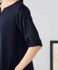 K2KGD32044 a.v.v(アー・ヴェ・ヴェ) レースジャガードスリーブトップス ネイビー