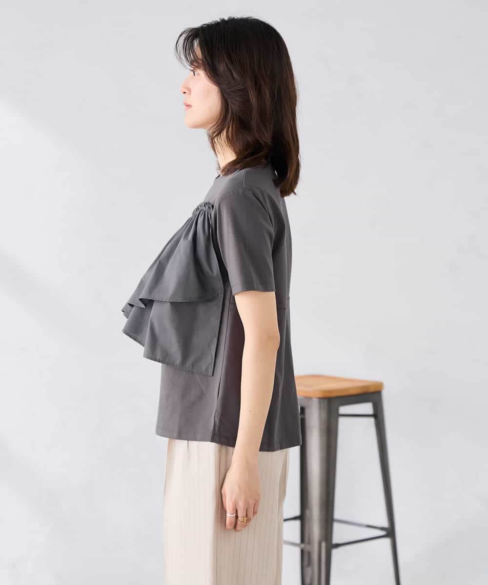 K2KGD36044 a.v.v(アー・ヴェ・ヴェ) フリルドッキングTシャツ ホワイト