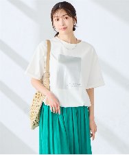 K2KGD38035 a.v.v(アー・ヴェ・ヴェ) 裾ドロストロゴTシャツ ホワイト