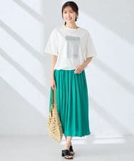 K2KGD38035 a.v.v(アー・ヴェ・ヴェ) 裾ドロストロゴTシャツ ホワイト