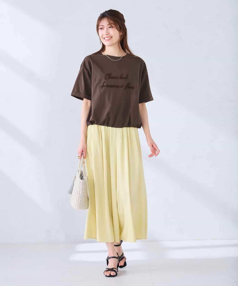 K2KGD38035 a.v.v(アー・ヴェ・ヴェ) 裾ドロストロゴTシャツ ホワイト