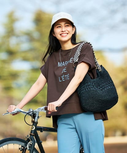 K2KGD39035 a.v.v ゆるプリントTシャツ