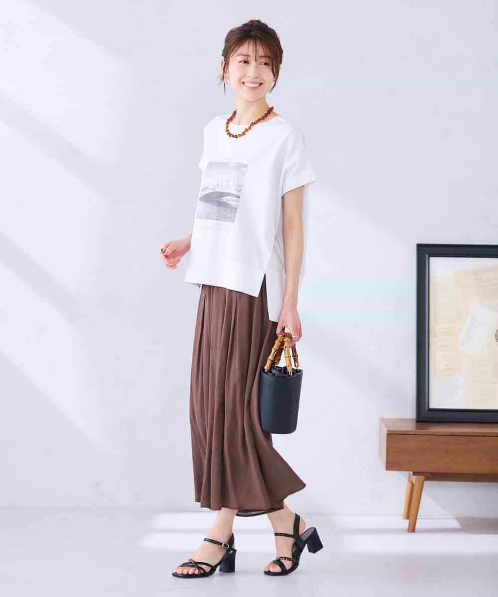 K2KGD39035 a.v.v(アー・ヴェ・ヴェ) ゆるプリントTシャツ ダークグレー（ロゴ）