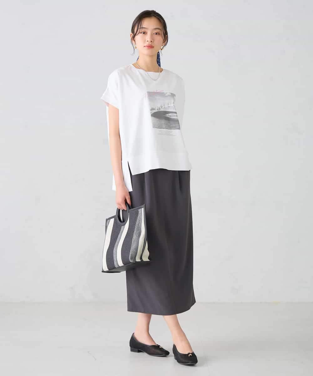 K2KGD39035 a.v.v(アー・ヴェ・ヴェ) ゆるプリントTシャツ ダークグレー（ロゴ）