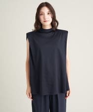 K2KGS37039 a.v.v(アー・ヴェ・ヴェ) 【汗染み防止】ハイネックフレンチスリーブタックトップス ネイビー
