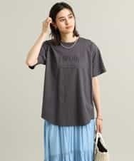 K2KGS44029 a.v.v(アー・ヴェ・ヴェ) フレンチロゴプリントランドヘムTシャツ ブラック