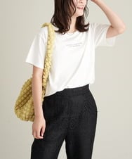 K2KGS46029 a.v.v(アー・ヴェ・ヴェ) レタリング調プチロゴTシャツ ホワイト