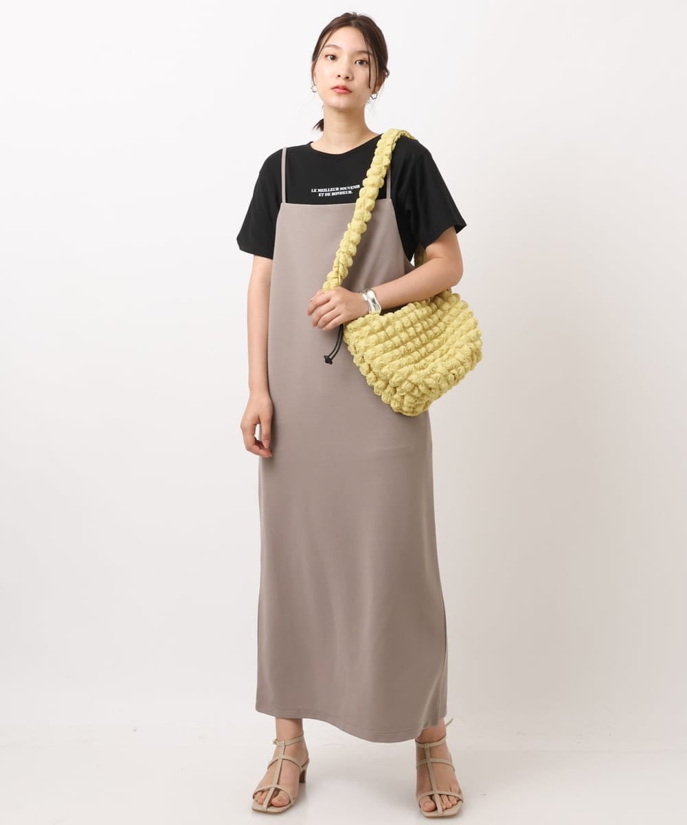 K2KGS46029 a.v.v(アー・ヴェ・ヴェ) レタリング調プチロゴTシャツ ブラック