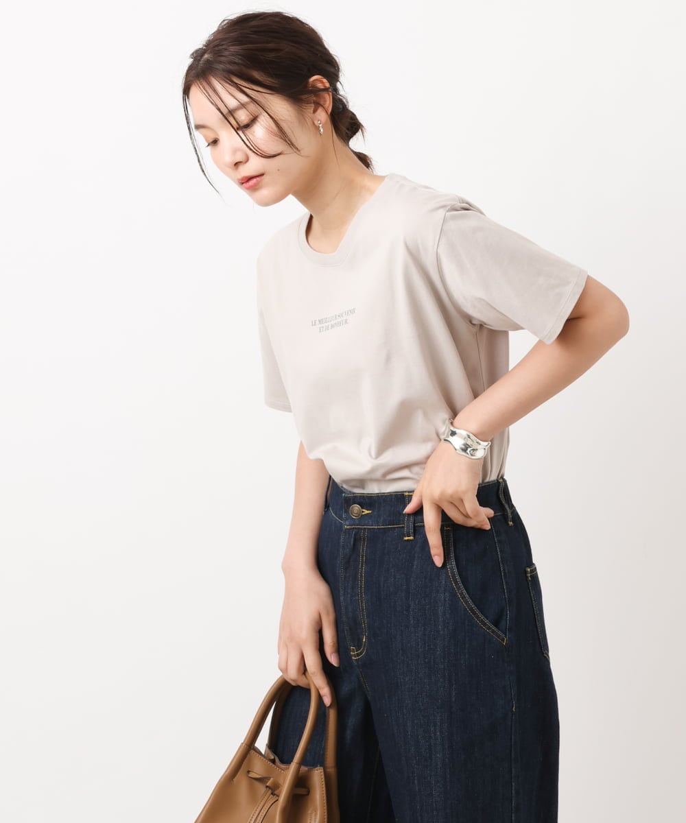 K2KGS46029 a.v.v(アー・ヴェ・ヴェ) レタリング調プチロゴTシャツ ブラック