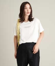 K2KGS46029 a.v.v(アー・ヴェ・ヴェ) レタリング調プチロゴTシャツ ブラック