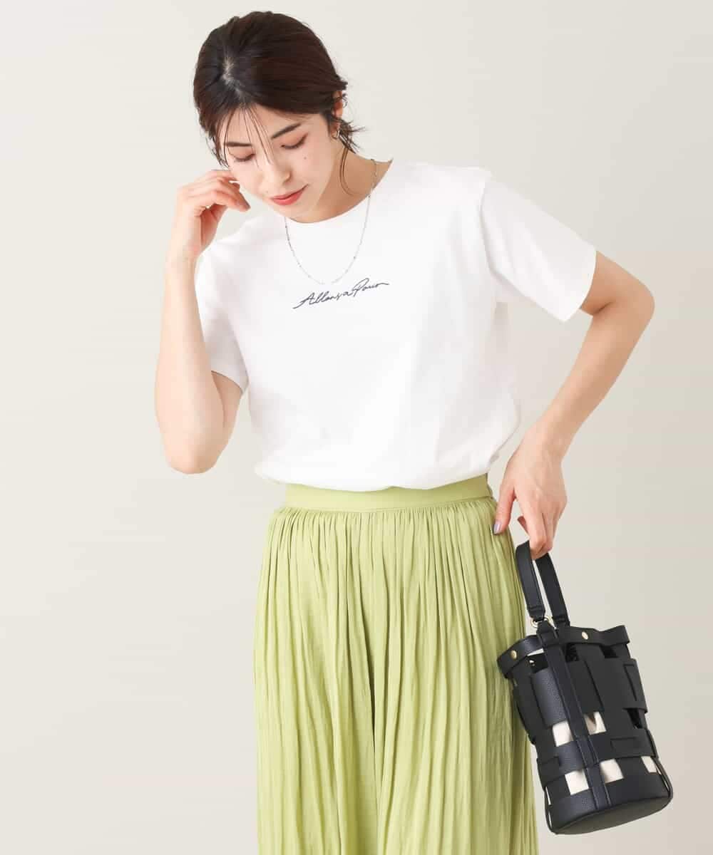 K2KGV28034 a.v.v(アー・ヴェ・ヴェ) 刺繍ロゴTシャツ ブラック