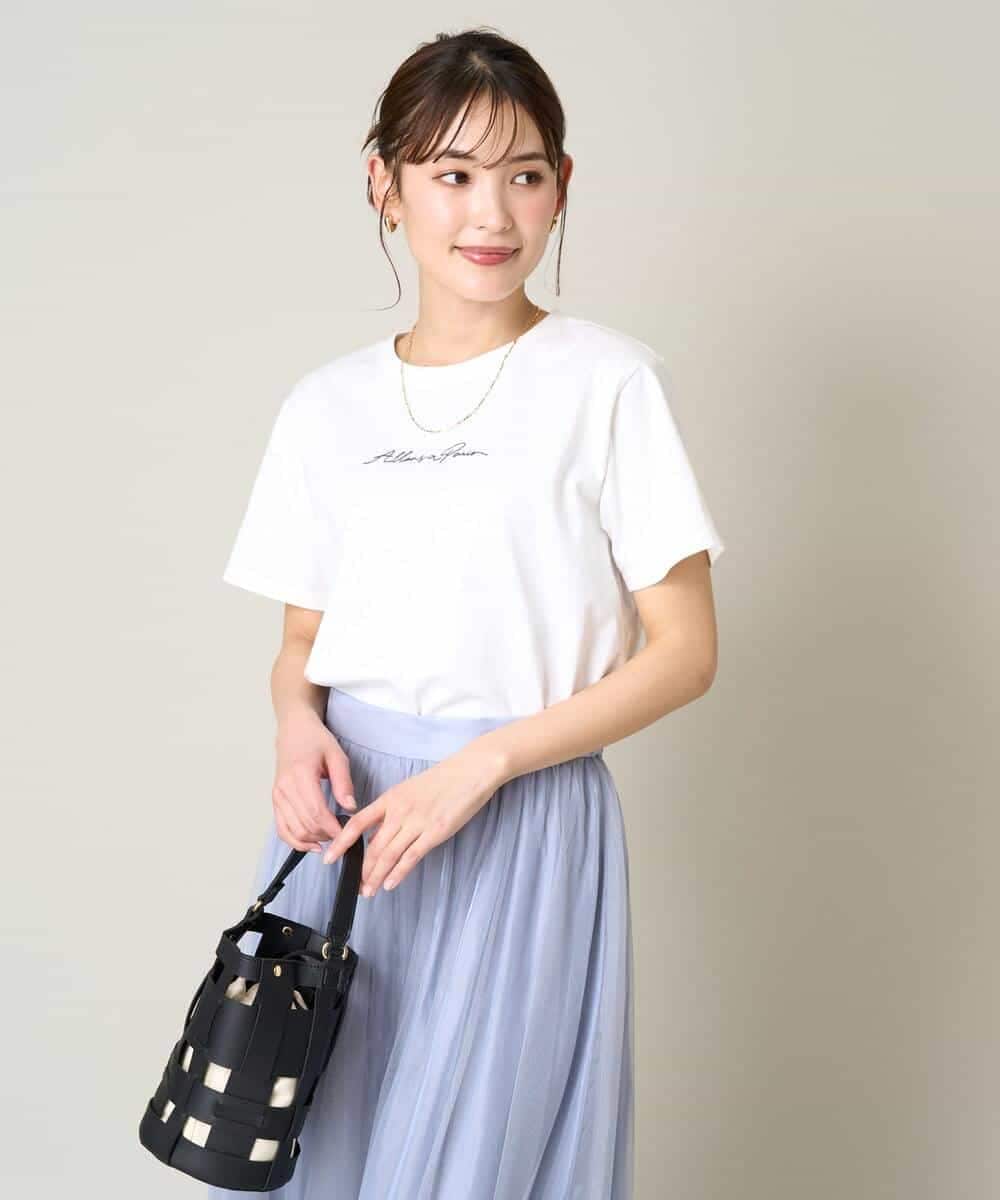 K2KGV28034 a.v.v(アー・ヴェ・ヴェ) 刺繍ロゴTシャツ ブラック