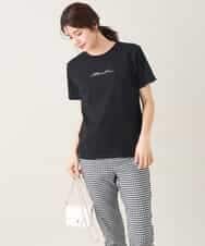 K2KGV28034 a.v.v(アー・ヴェ・ヴェ) 刺繍ロゴTシャツ ブラック