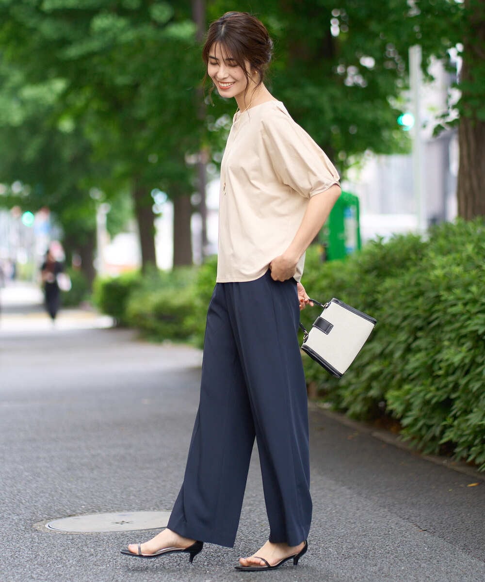 K2KGV85034 a.v.v(アー・ヴェ・ヴェ) 【接触冷感/UVカット】タックドルマンスリーブトップス【WEB限定】 ブラック