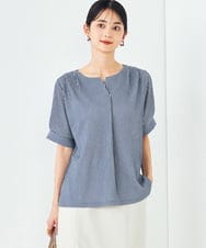 K2KHA40034 a.v.v(アー・ヴェ・ヴェ) ストライプジャガードスリットネックトップス ネイビー