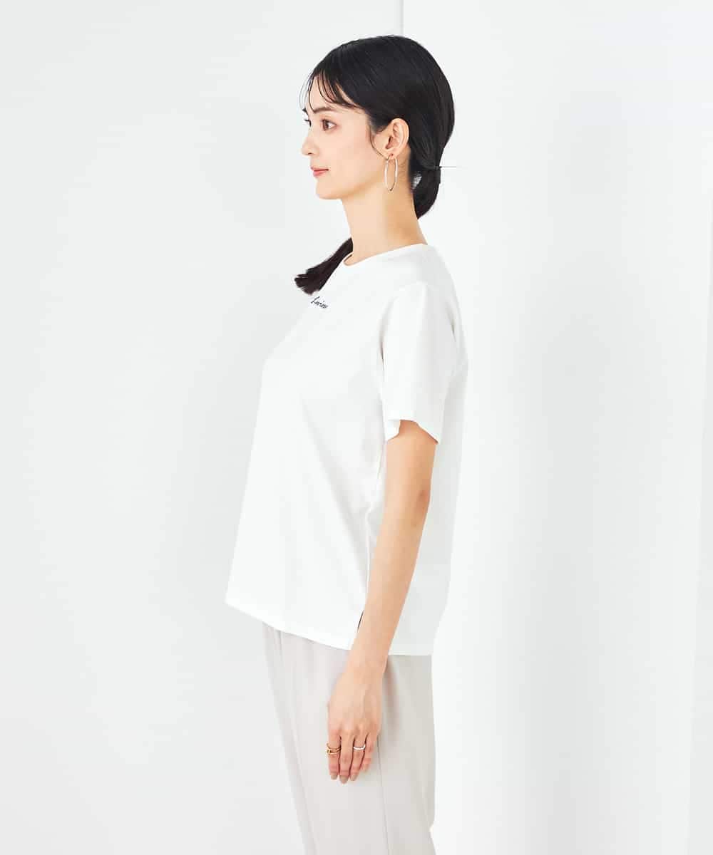 K2KHA54034 a.v.v(アー・ヴェ・ヴェ) 【コットン100%】コンパクト刺繍ロゴTシャツ グレージュ