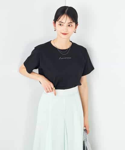 K2KHA54034 a.v.v 【コットン100%】コンパクト刺繍ロゴTシャツ