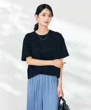 K2KHA56034 a.v.v(アー・ヴェ・ヴェ) エンボスロゴクロップドTシャツ グレージュ