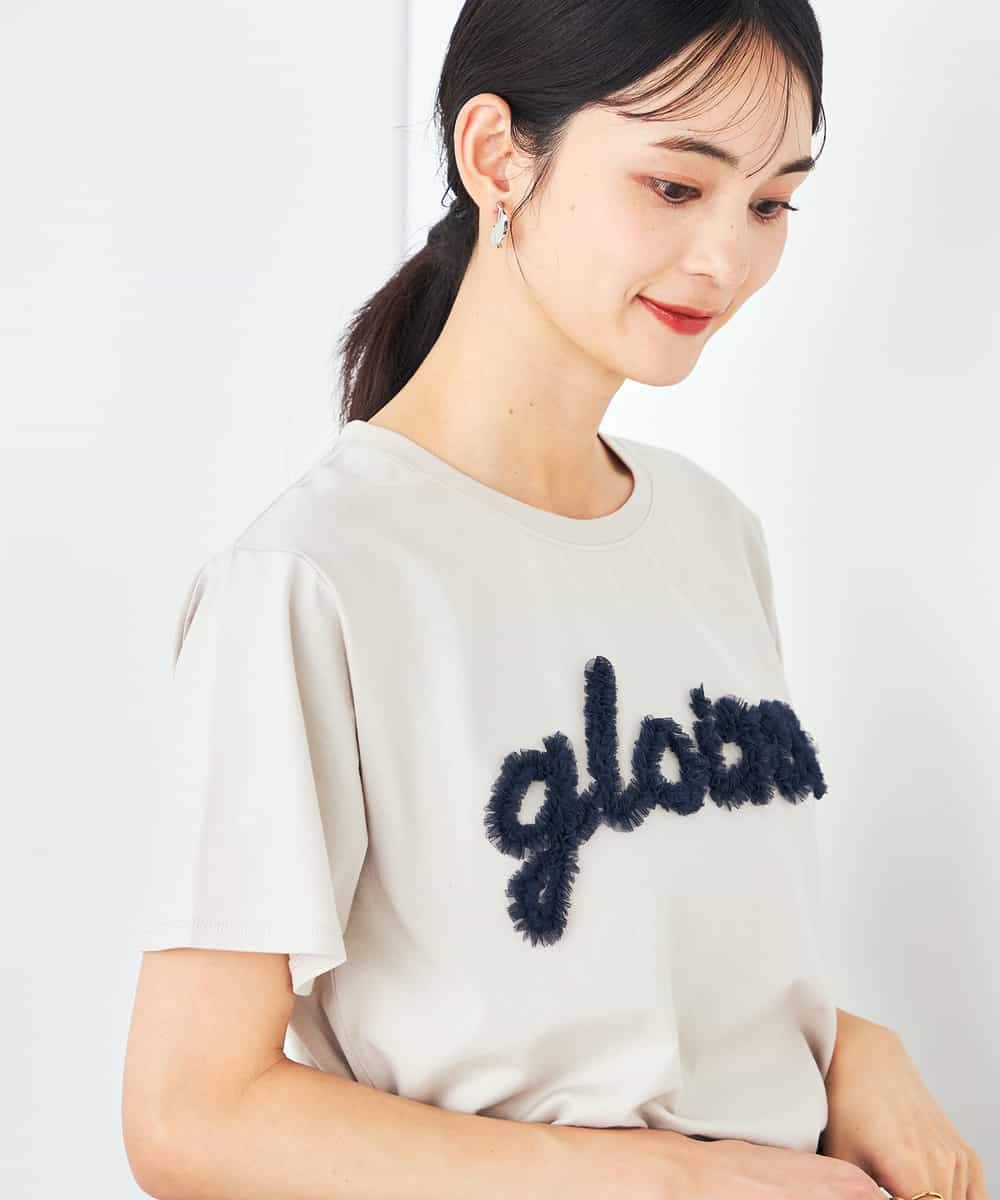 K2KHA59039 a.v.v(アー・ヴェ・ヴェ) 【コットン100%】チュールロゴ刺繍Tシャツ ホワイト