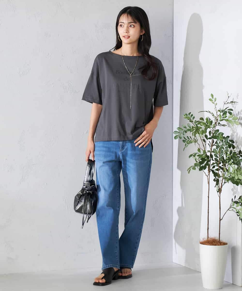 K2KHA68034 a.v.v(アー・ヴェ・ヴェ) 【接触冷感/UVカット】ボートネックロゴTシャツ ピンク