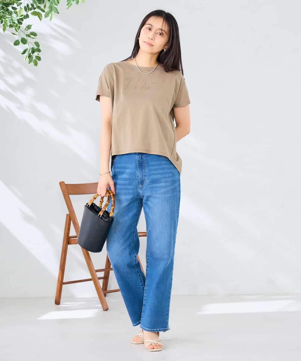 K2KHD45035 a.v.v(アー・ヴェ・ヴェ) 【接触冷感/UVカット】バックタックエンボスロゴＴシャツ ベージュ