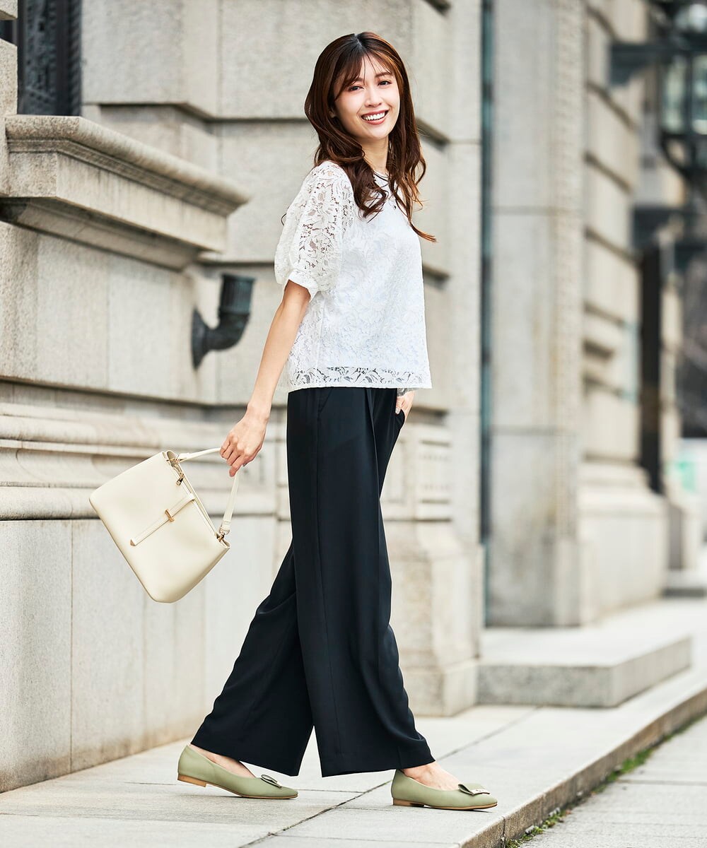 K2KHD47054 a.v.v(アー・ヴェ・ヴェ) レースドルマンカットソー ブルー