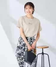 K2KHD54029 a.v.v(アー・ヴェ・ヴェ) 【接触冷感/UVカット/コットン100%】コンパクトロゴTシャツ グレージュ
