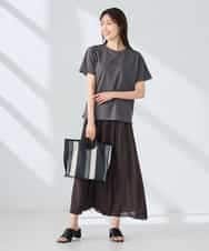 K2KHD54029 a.v.v(アー・ヴェ・ヴェ) 【接触冷感/UVカット/コットン100%】コンパクトロゴTシャツ グレージュ