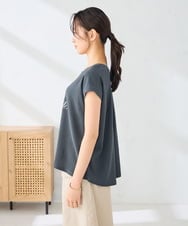 K2KHD64039 a.v.v(アー・ヴェ・ヴェ) 楊柳プリントTシャツ ダークグレー