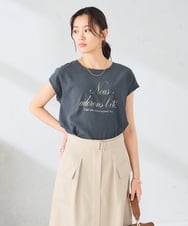 K2KHD64039 a.v.v(アー・ヴェ・ヴェ) 楊柳プリントTシャツ ダークグレー