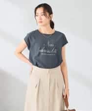 K2KHD64039 a.v.v(アー・ヴェ・ヴェ) 楊柳プリントTシャツ アイボリー