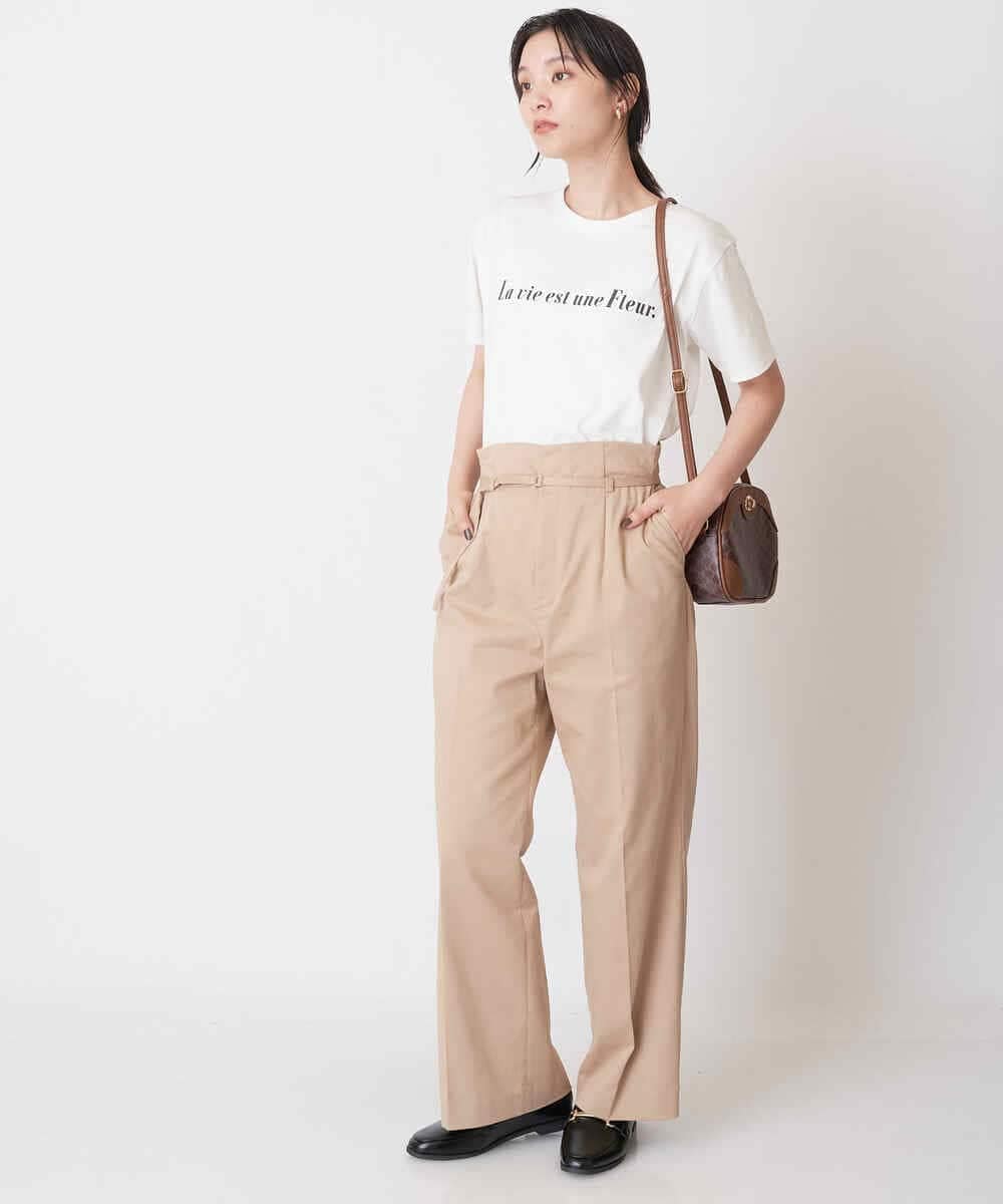 K2KHP16029 a.v.v(アー・ヴェ・ヴェ) 大人のロゴＴシャツ ホワイト