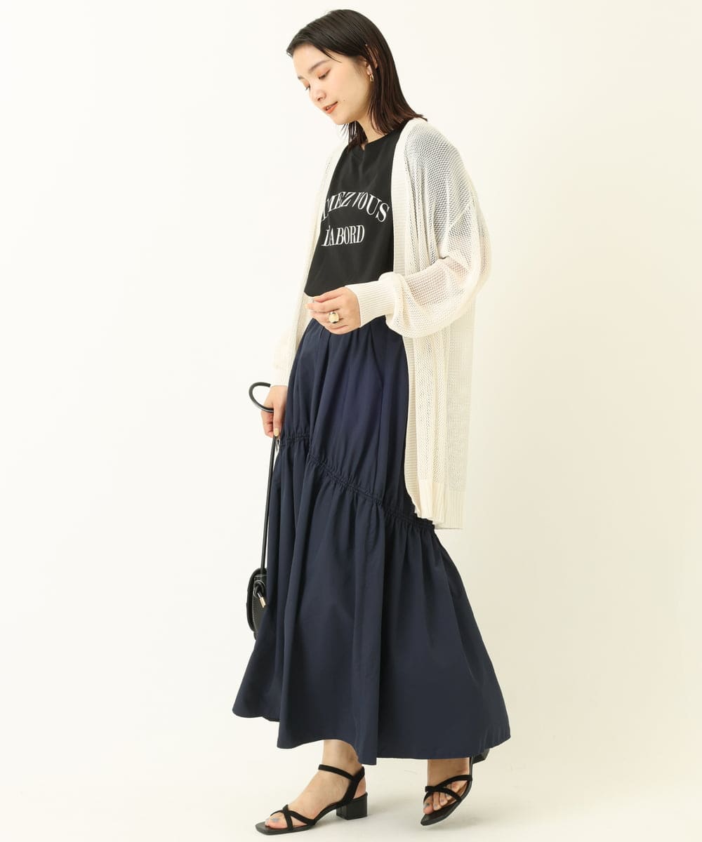 K2KHP66029 a.v.v(アー・ヴェ・ヴェ) ラウンドヘムロゴTシャツ ブラック
