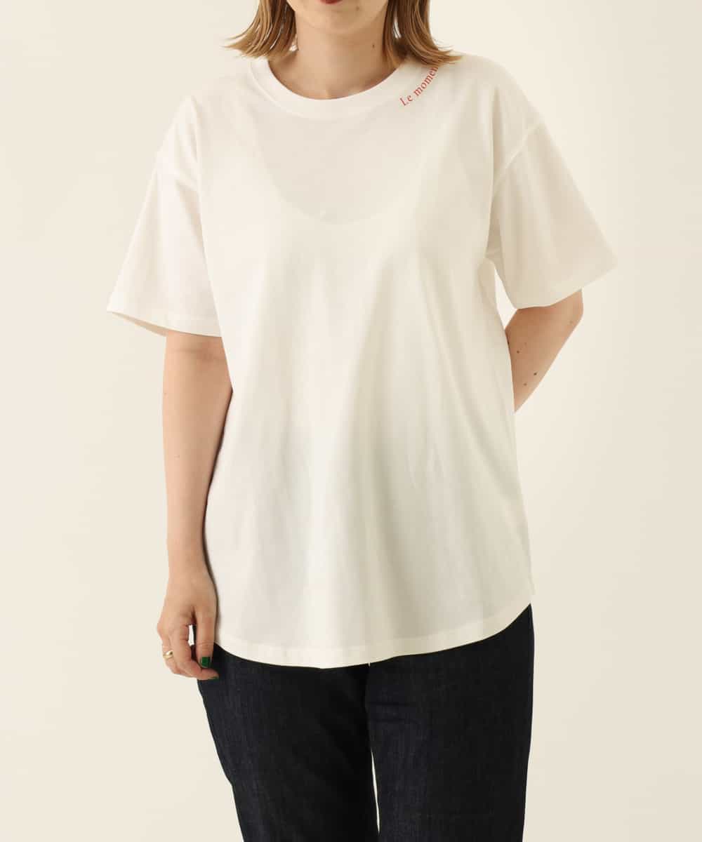 K2KHP77029 a.v.v(アー・ヴェ・ヴェ) ラウンドヘムバックロゴTシャツ ホワイト